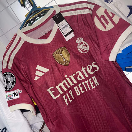 real madrid alternativo 26/27 conjunto