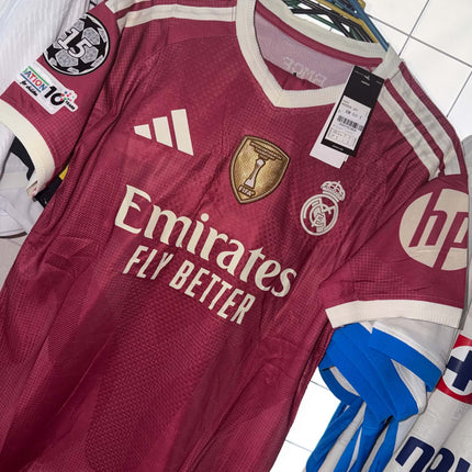 real madrid alternativo 26/27 conjunto
