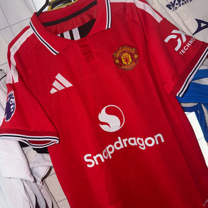 manchester united local 26/27 conjunto