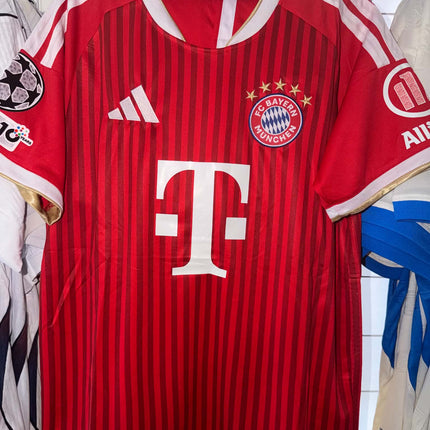 bayer munich local 26/27 conjunto