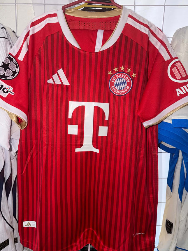 bayer munich local 26/27 conjunto