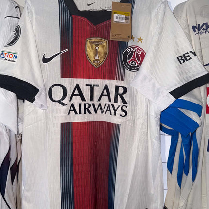 paris psg visitante 26/27 conjunto